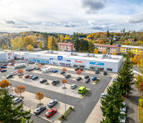 Obchodní jednotka (350 m2) k pronájmu