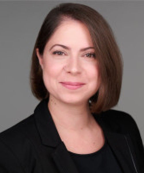 Laura Hunyadi